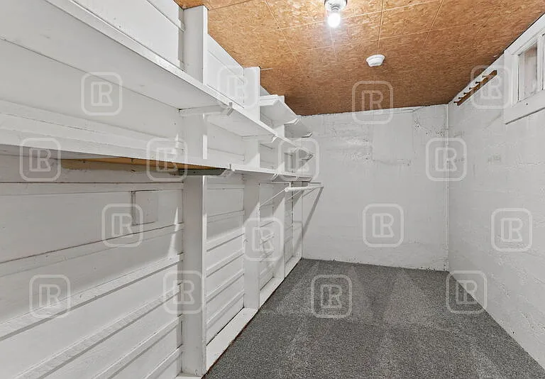 808 E Mission Ave — Photo 33