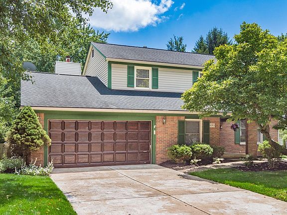 2nd image of 1093 Lyndale Dr