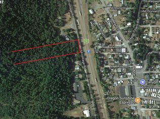 814 NW Frontage Rd, Canyonville, OR 97417