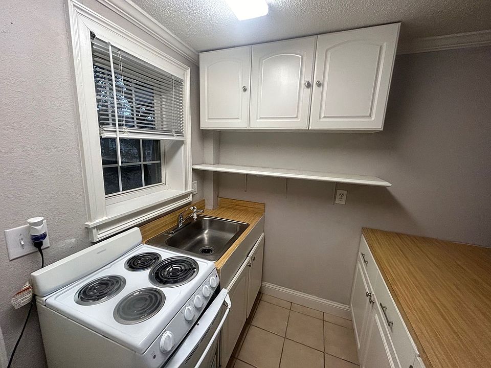 1st image of 1019 Monticello St #E