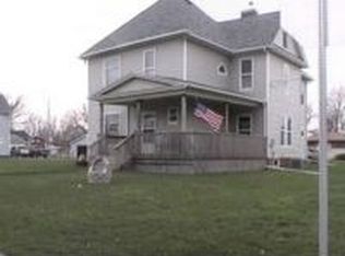 1301 13th St, Viola, IL 61486