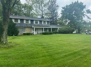 1817 W Country Club Rd, Connersville, IN 47331