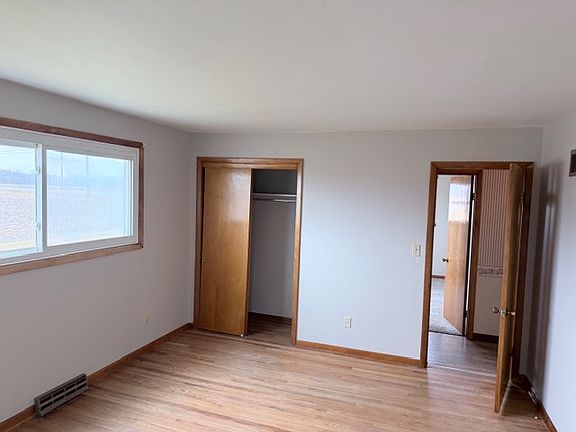 5th image of 14501 Watkins Rd