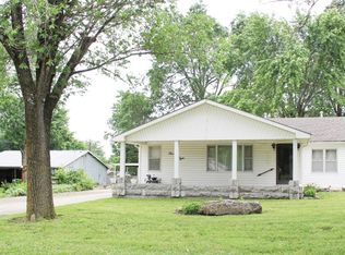 508 E Mary St, Yates Center, KS 66783