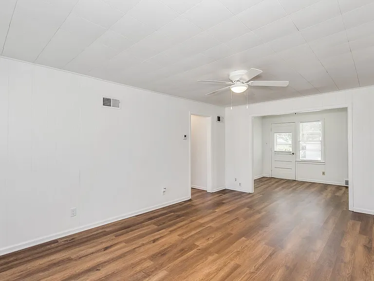 6009 E Gilbert St — Photo 13