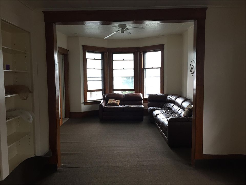 1st image of 2334 15th St Fl 2nd