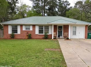 708 Oliver St, Atlanta, TX 75551