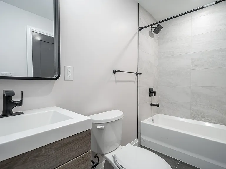 14 Burris St #1 — Photo 11