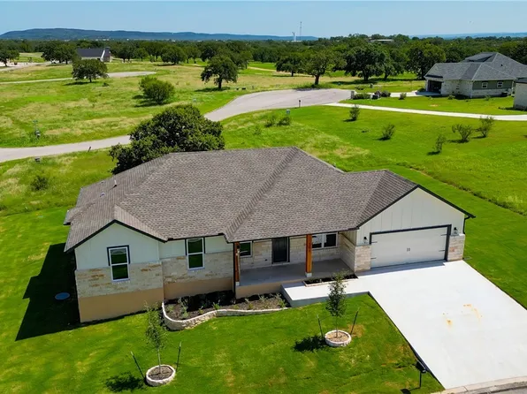 101 Olympia Hills Ct, Kingsland, TX 78639