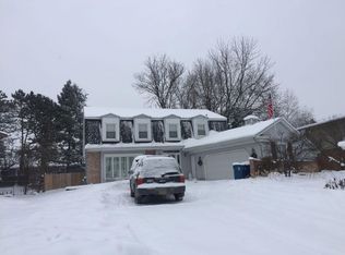 5352 Surrey Pl SE, Kentwood, MI 49508