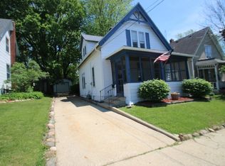 419 Webster St, Belvidere, IL 61008