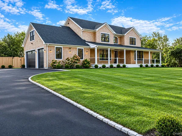 390 Wildberry Lane, Southold, NY 11971