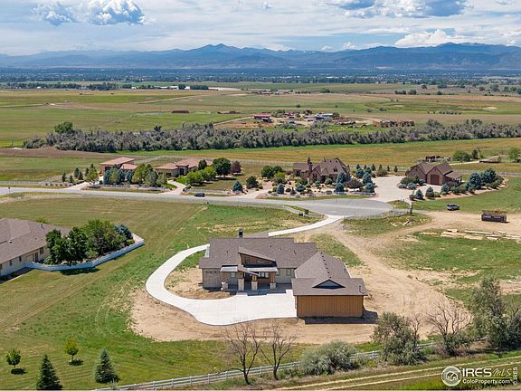3rd image of 42256 Waterford Hill Way
