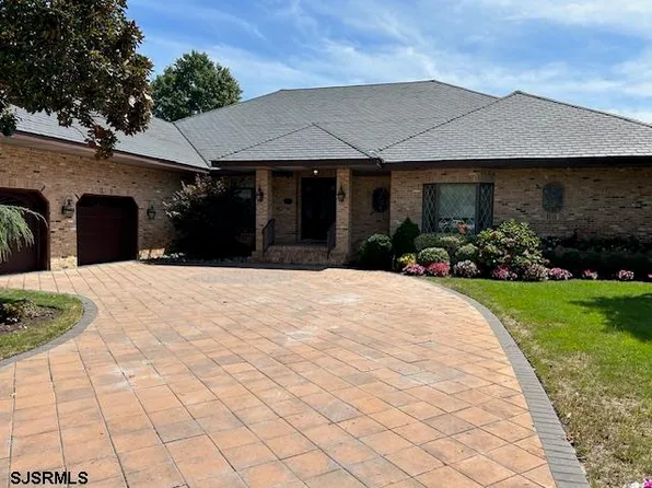 5 Casey Dr, Northfield, NJ 08225