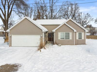 238 Harvey, Lawton, MI, 49065
