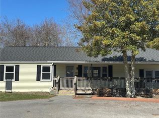 87 Elmbrook Dr, Warwick, RI 02889