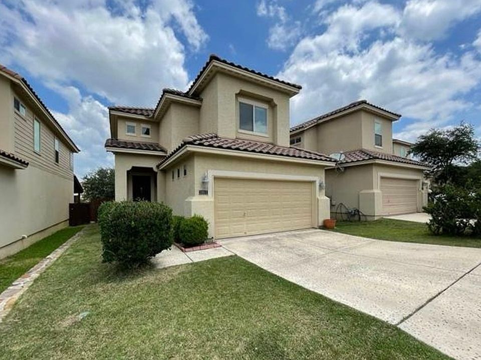 1st image of 3911 Woodbridge Way
