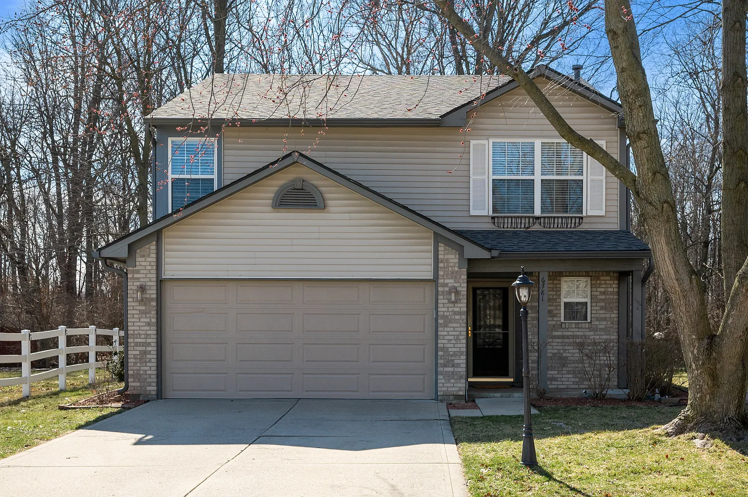 6781 Wandering Way photo 1