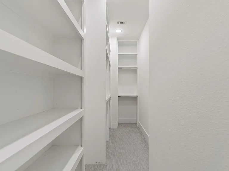 5713 Larkin St #A — Photo 22