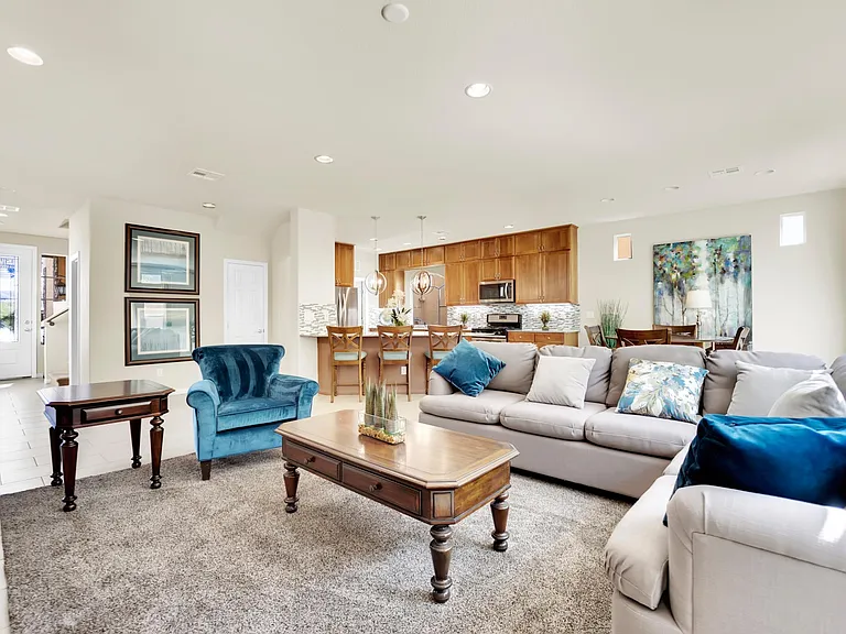 6147 Parma Ridge Ct — Photo 36