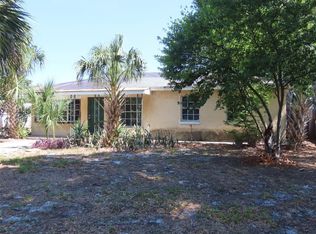 3911 W Leila Ave, Tampa, FL 33616