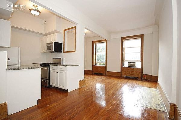 1st image of 636 W End Ave #4F