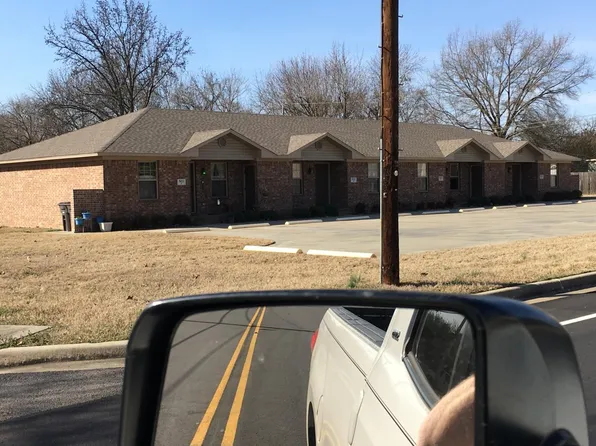 503 N Knoxville Ave, Russellville, AR 72801