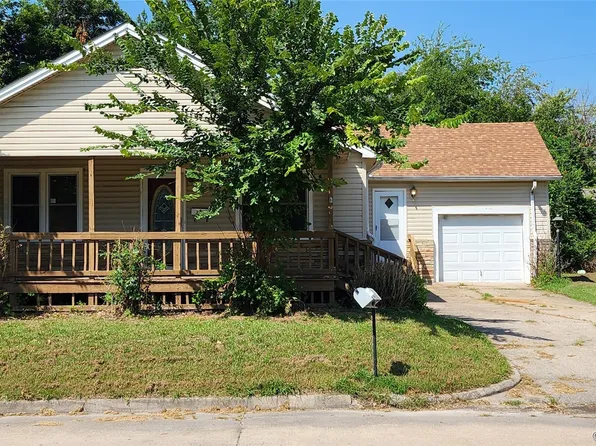 312 N Elliott St, Pryor, OK 74361