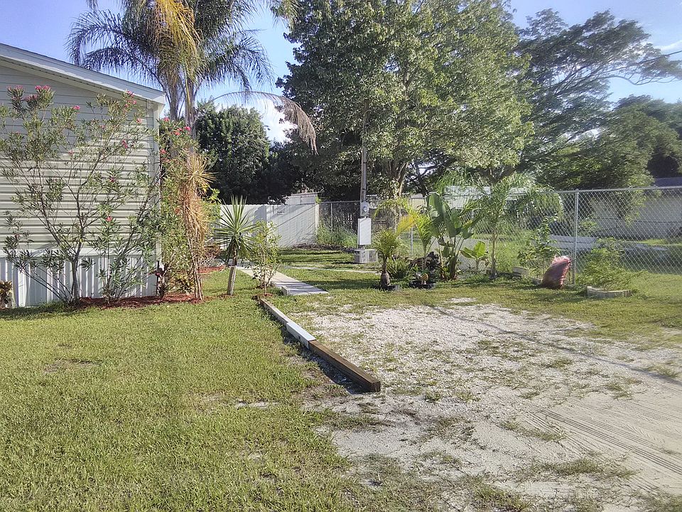 2nd image of 312 Armour Ave