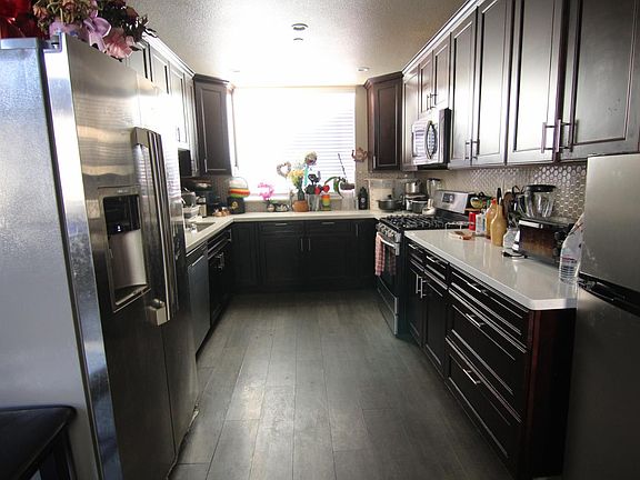 2nd image of 21153 Estancia Cmn