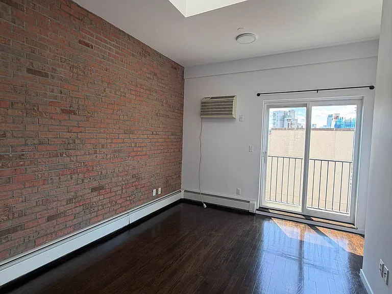 551 Lorimer St #PENTHOUSE — Photo 9