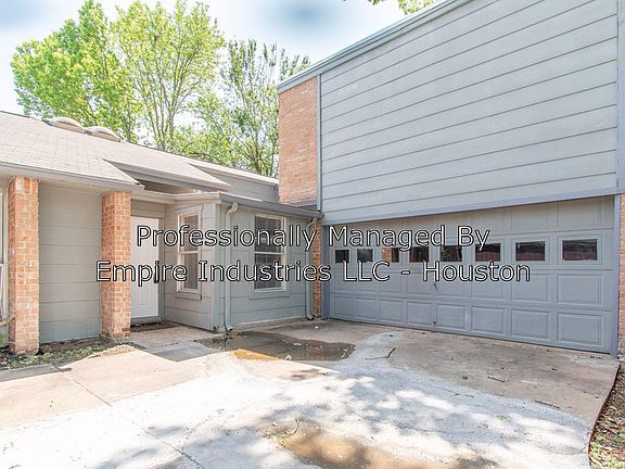 2nd image of 15307 Empanada Dr