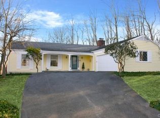 54 Nutmeg Rdg, Ridgefield, CT 06877