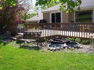 2450 Magna Vista Dr, Jackson, WI 53037