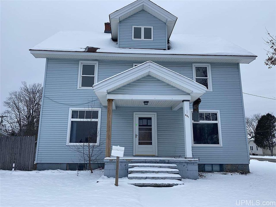 1st image of 301 W McMillan Ave