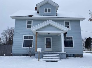 301 W McMillan Ave, Newberry, MI 49868