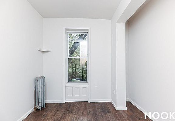 3rd image of 204 Macdonough St #4D