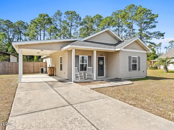 121 Betty Dr, Port Saint Joe, FL 32456