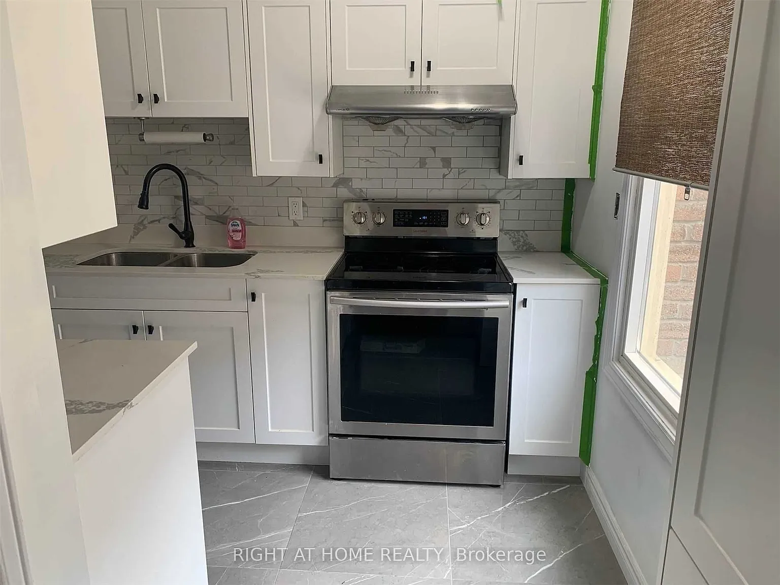 2 bed, $2,300 — Photo 4