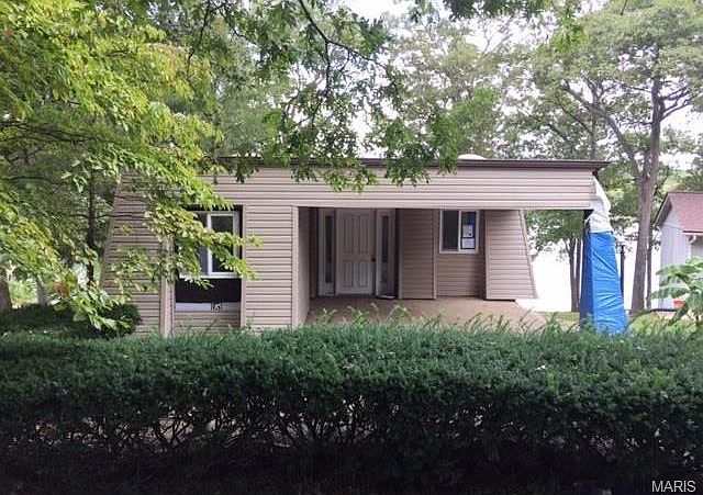 1st image of 199 S Lake Dr