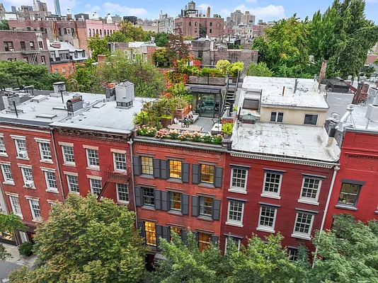 Sold by SERHANT. | media 25