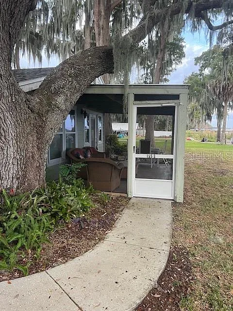 1 bed, 1.0 bath, 350 sqft, $1,300 — Photo 3