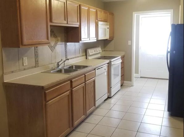 203 Westchester Cir, Athens, GA 30606