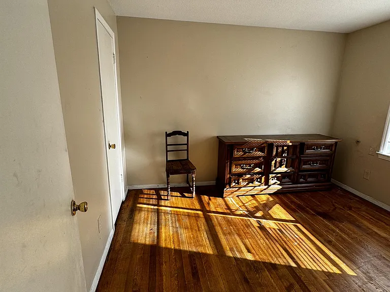 1379 Ferguson Rd #3 — Photo 6