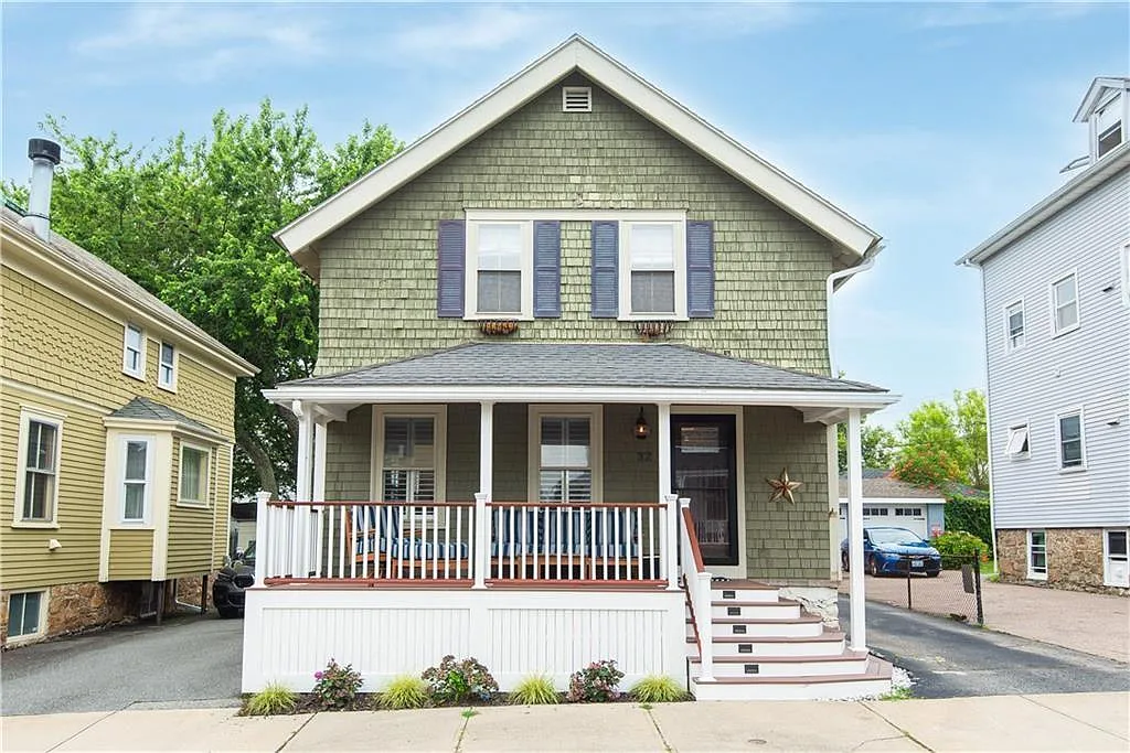 3 bed, 1.5 bath, 1243 sqft, $3,500 — Photo 2