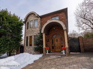 106 Northern Blvd, Staten Island, NY