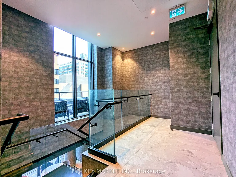 252 Church St #5110 — Photo 42
