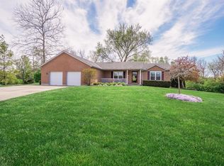 6882 Brook Hollow Ct, Hamilton, OH 45011