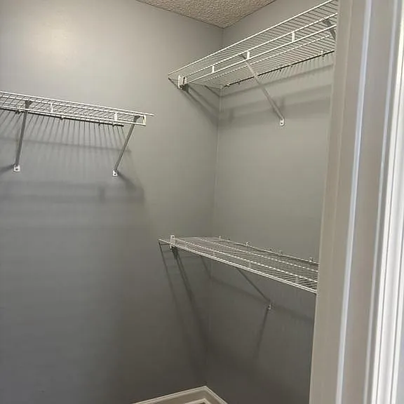 108 Georgetown Blvd — Photo 5