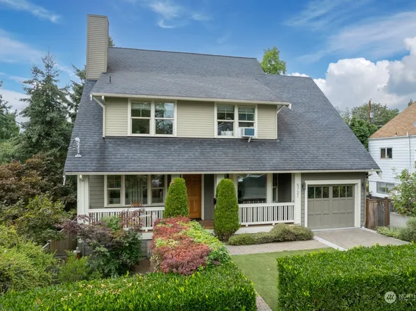 5721 43rd Avenue NE, Seattle, WA 98105